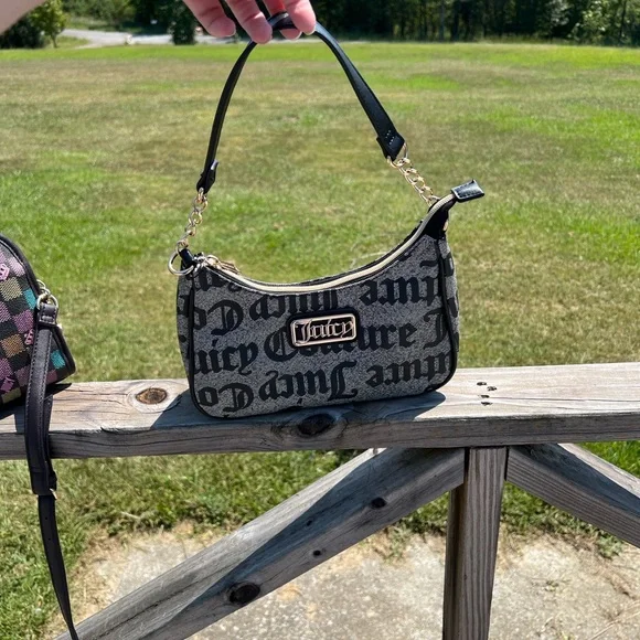 What the cluck? Birthday Giveaway 9/4 - Picture 5 of 6